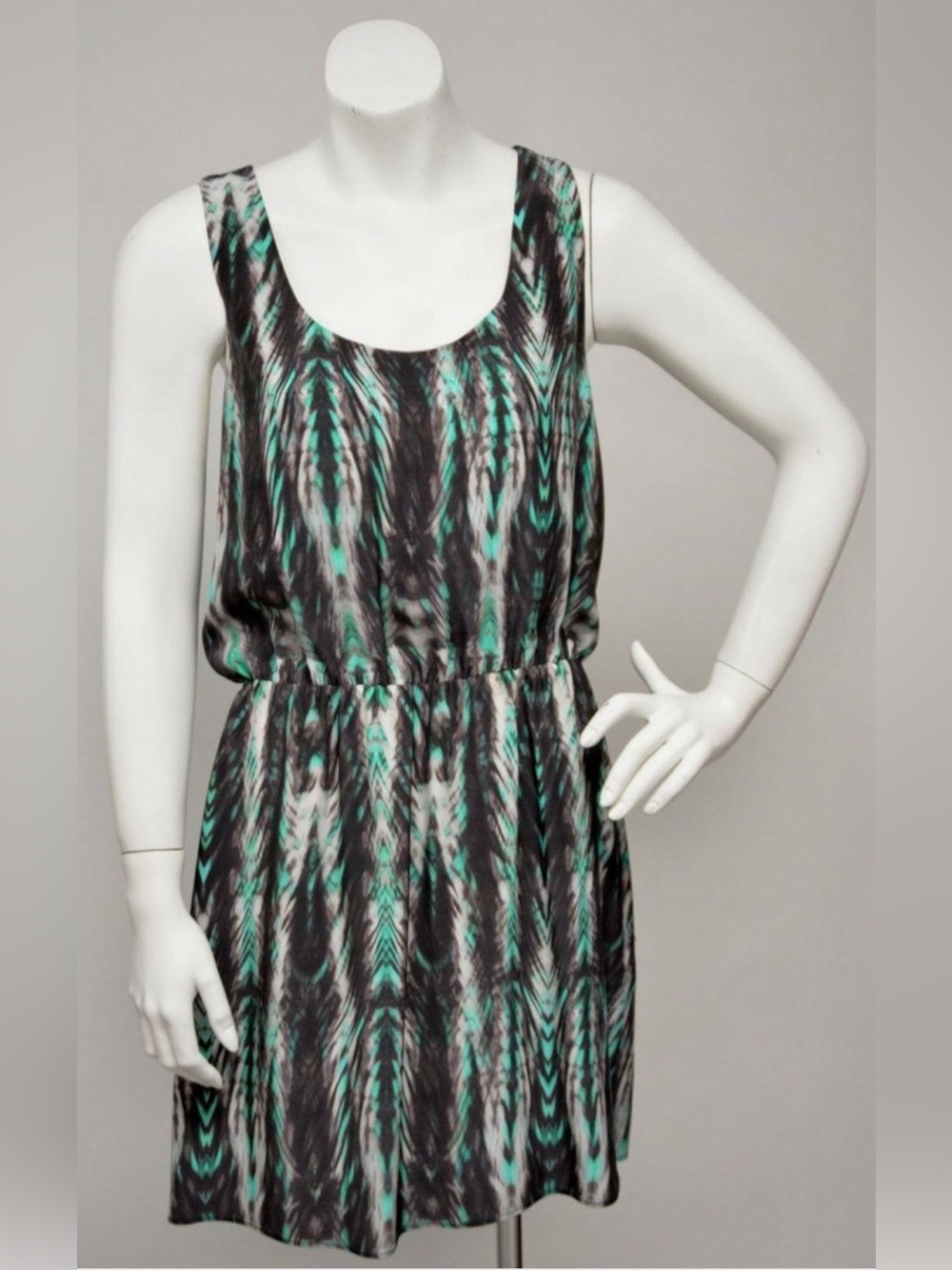 Parker 100% Silk Strappy Back Printed Dress Size L